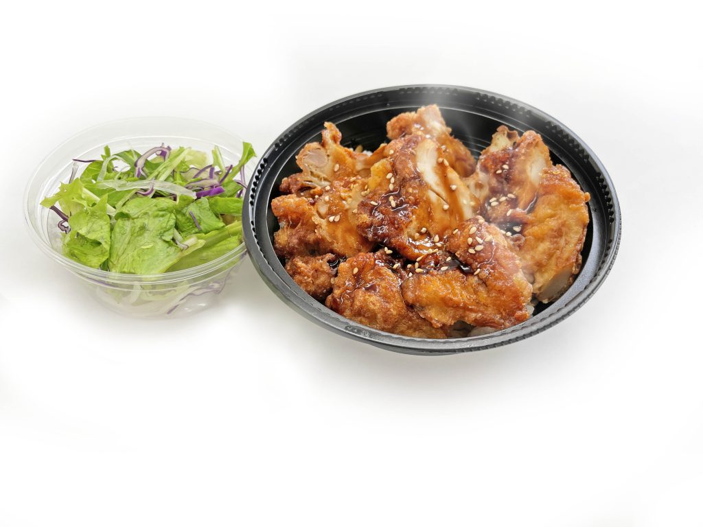 とりでい 唐揚げ丼(ミニサラダ付)